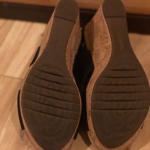 Clarks Shoes - Clark’s Brand Wedges, black super comfortable! Clarks Shoes - Clark’s Brand Wedges, black super comfortable!